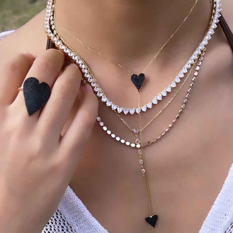Pave heart ring top