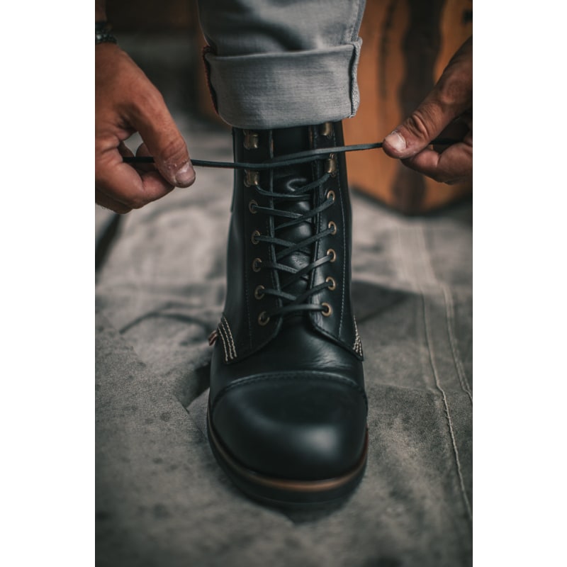 &Sons The Drover Boot Black | &SONS Trading Co | Wolf & Badger