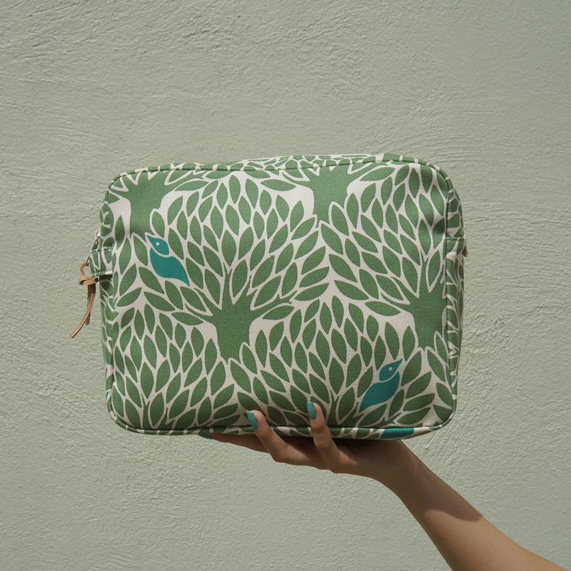 Thumbnail of Gomstalle Green Wash Bag Xl image