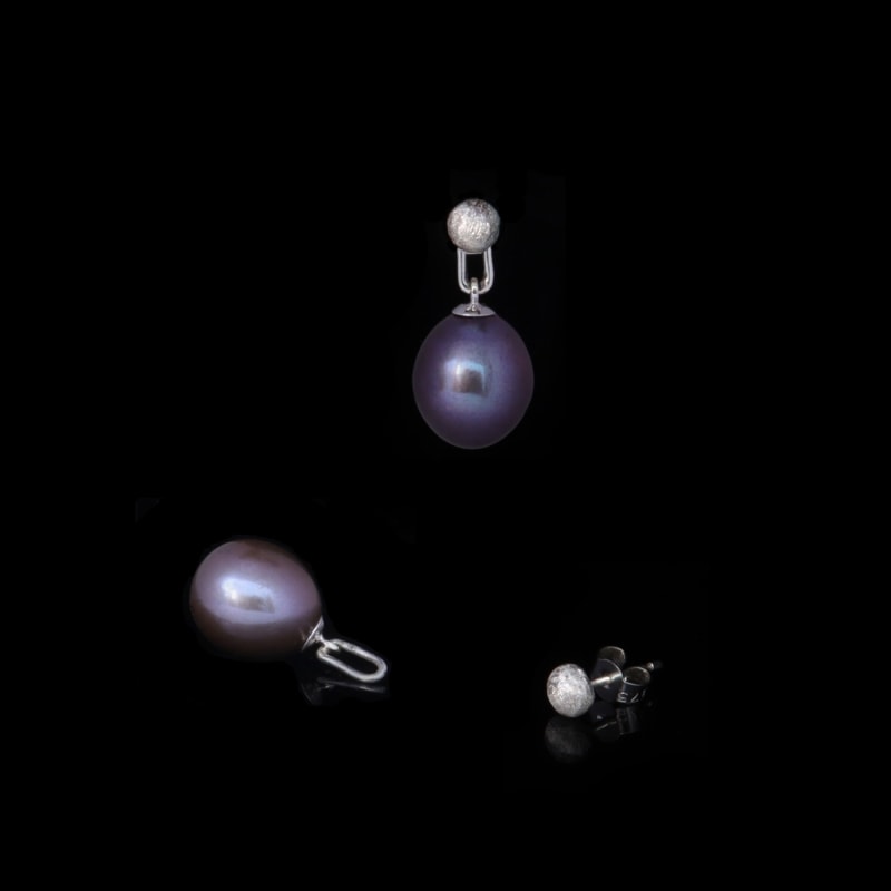 Thumbnail of Pearl Drop Detachable White Gold Earrings In Peacock Colouring image