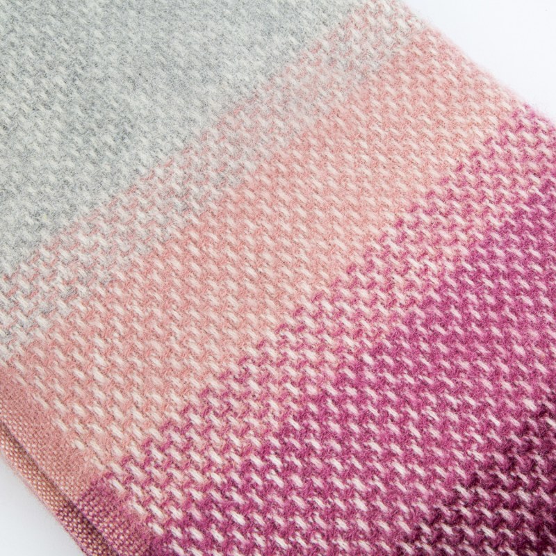 Thumbnail of Super Fluffy Pure New Wool Blanket - Pink & Purple image