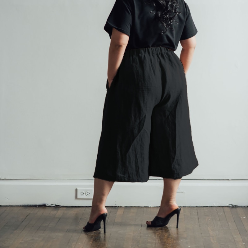 Thumbnail of Pleated Linen Culottes - Black image