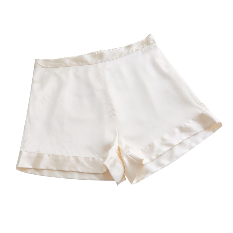 Basic And Soft Silk Shorts