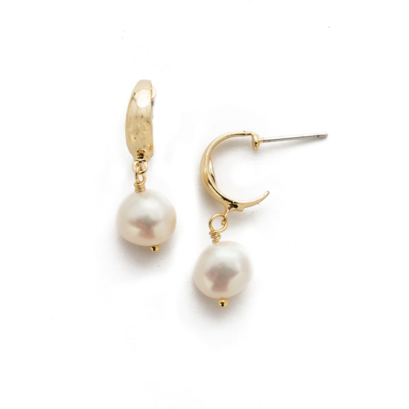 Thumbnail of Oceane Dangle Earrings - Bright Gold, Pearl image