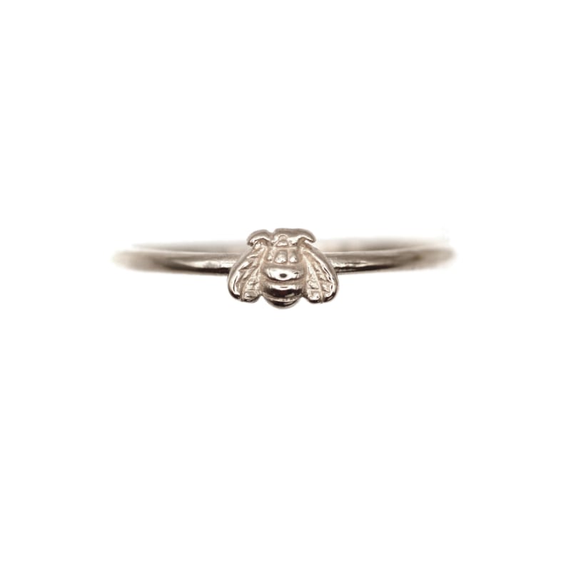 Bee ring silver discount
