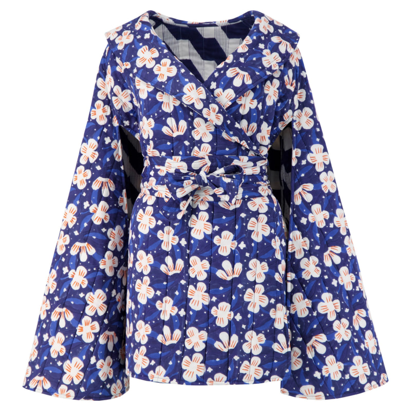 Thumbnail of Hilma Reversible Padded And Quilted Organic Cotton Cape With Shawl Closure And Obi Cloth Belt In Navy Three-Dimensional-Snowdrop Block Print image