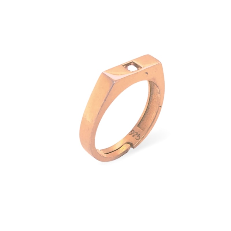 Rose gold pinky ring top