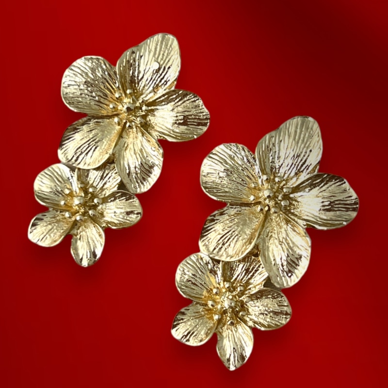 Thumbnail of Sakura Earrings Gold image