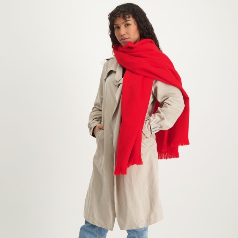 Red alpaca scarf shop