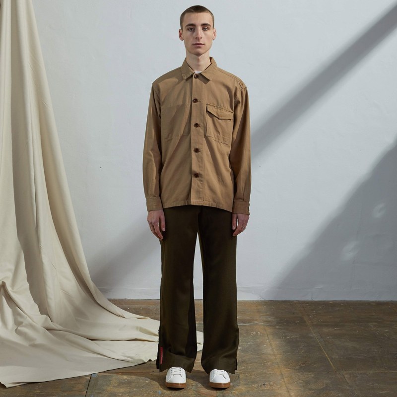 Thumbnail of The 3003 Buttoned Workshirt - Khaki image