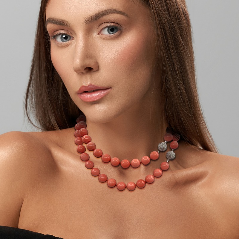 Coral shell necklace top