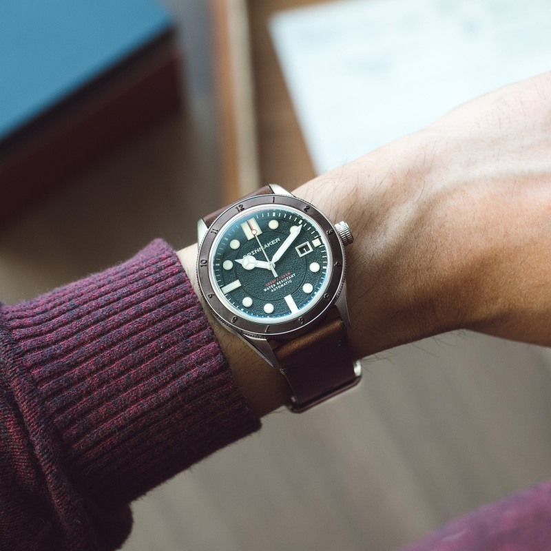 Spinnaker cahill automatic dive watch top