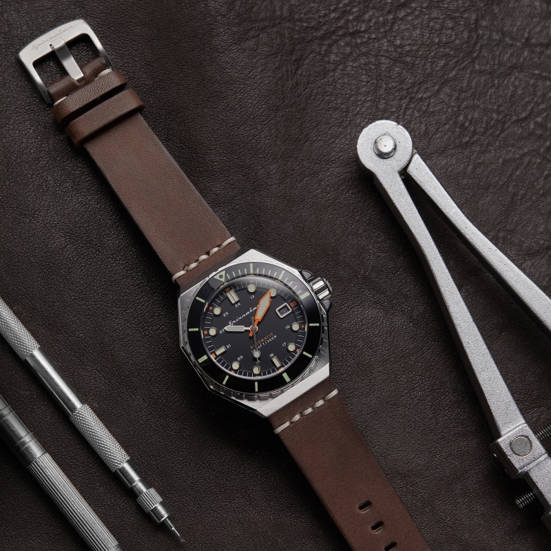 Spinnaker strap sales