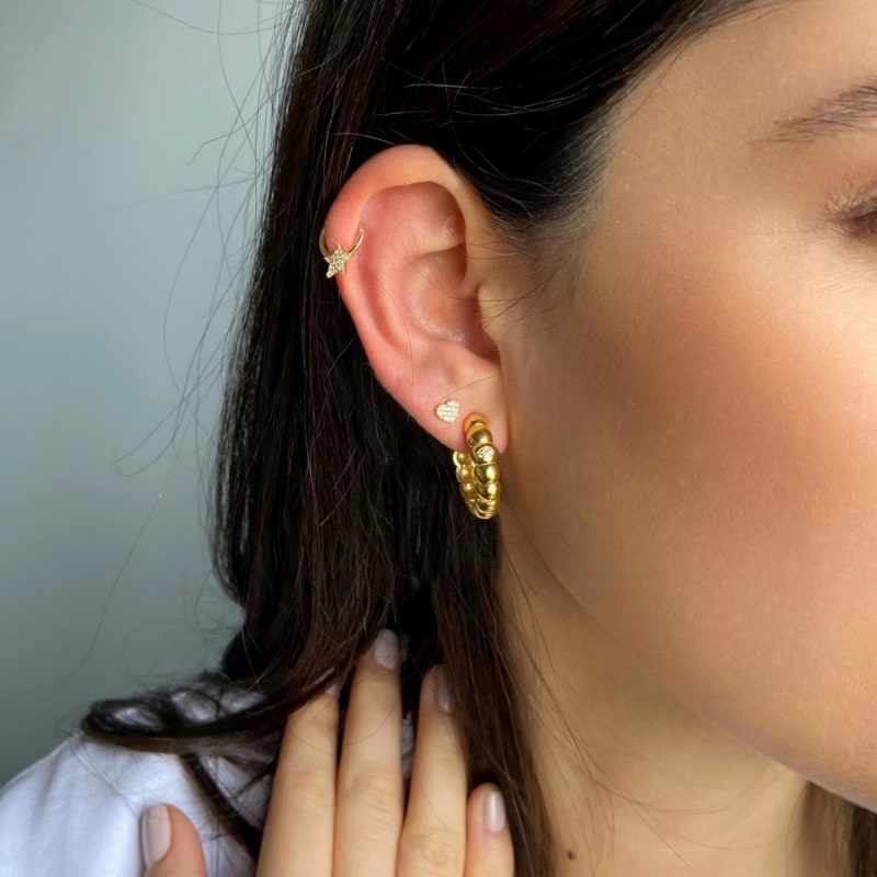 Stud and hoop helix piercing outlet