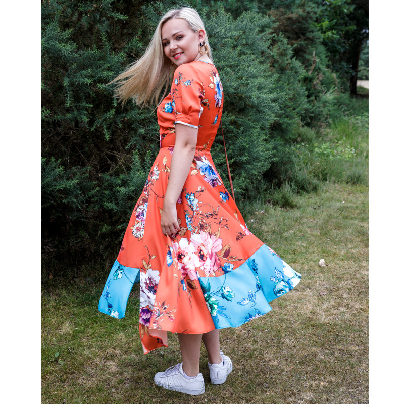 Thumbnail of Vivien Orange Dress In Floral Print image