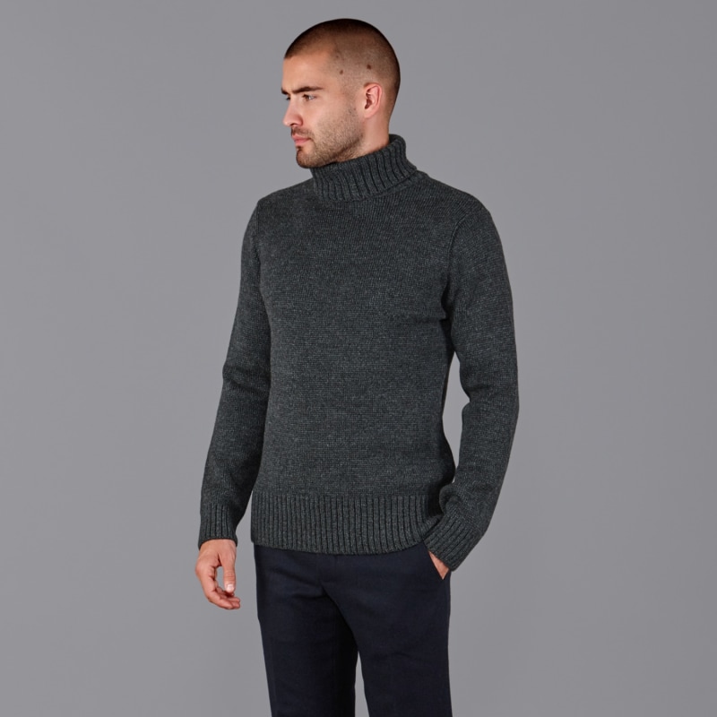 Fitted sweater mens hot sale