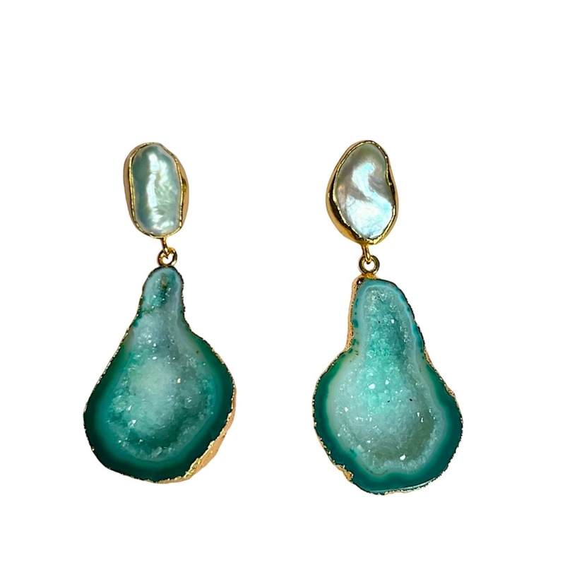 Thumbnail of The Pearl Rocks Green Earrings image