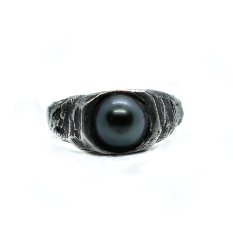 Thumbnail of The Black Pearl- Tahiti Pearl Signet Ring image