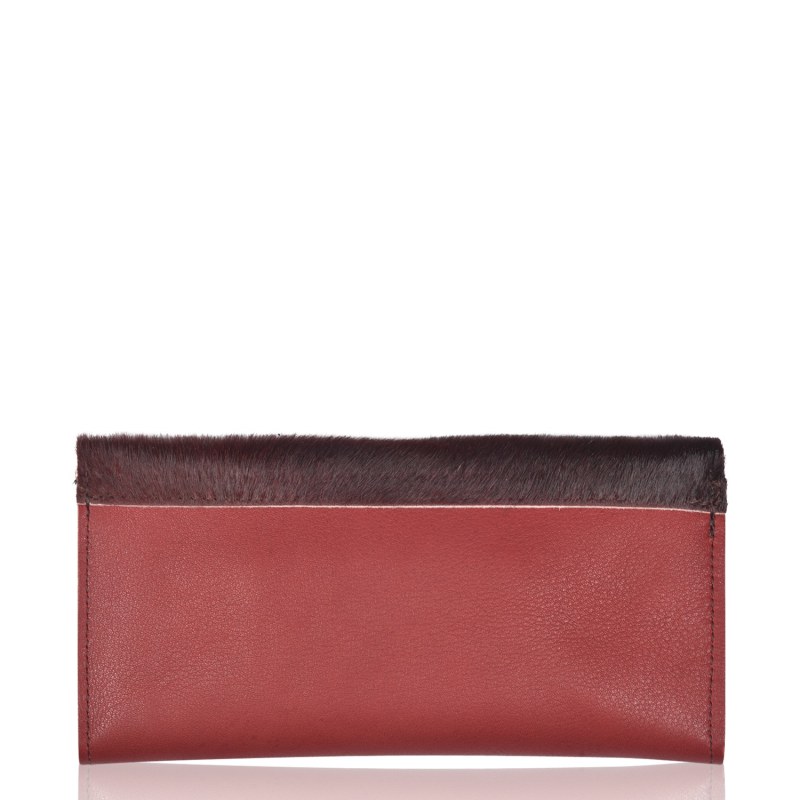 Thumbnail of Cowhide Purse Rugine Oxblood Large Vermont image