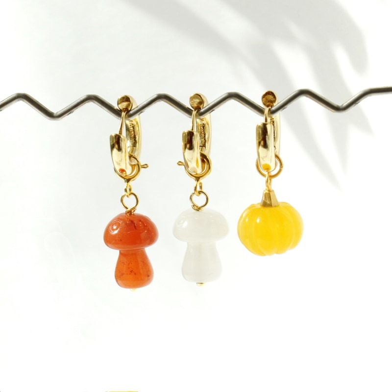 Thumbnail of Organic Produce Mushroom & Freshwater Pearl Drop Gold Vermeil Hoop Earrings, White Jade image