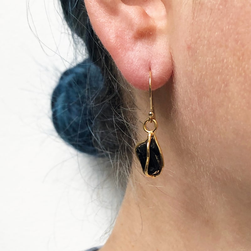 Thumbnail of Black Tourmaline Raw In Cage Earrings image