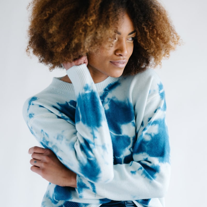 Cashmere Crewneck Sweater - Indigo Shibori Tie Dye | Zenzee Cashmere Crewneck Sweater - Indigo Shibori Tie Dye | Zenzee