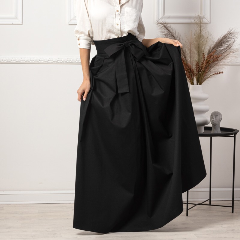 Black High Waisted Maxi Skirt from NikkaPlace