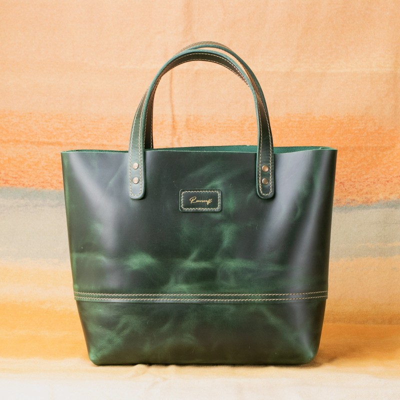 Green leather tote hotsell