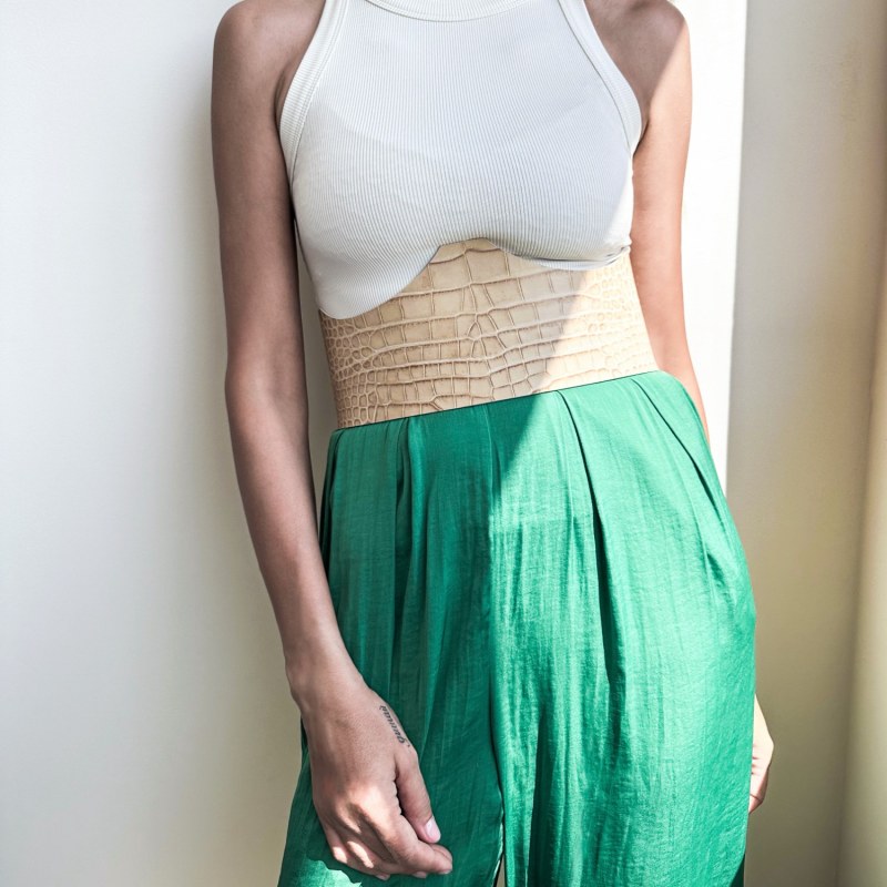 Wide Waist Under Bust Corset Belt-Beige Croc | PLIK x HAYA Wide Waist Under Bust Corset Belt-Beige Croc | PLIK x HAYA