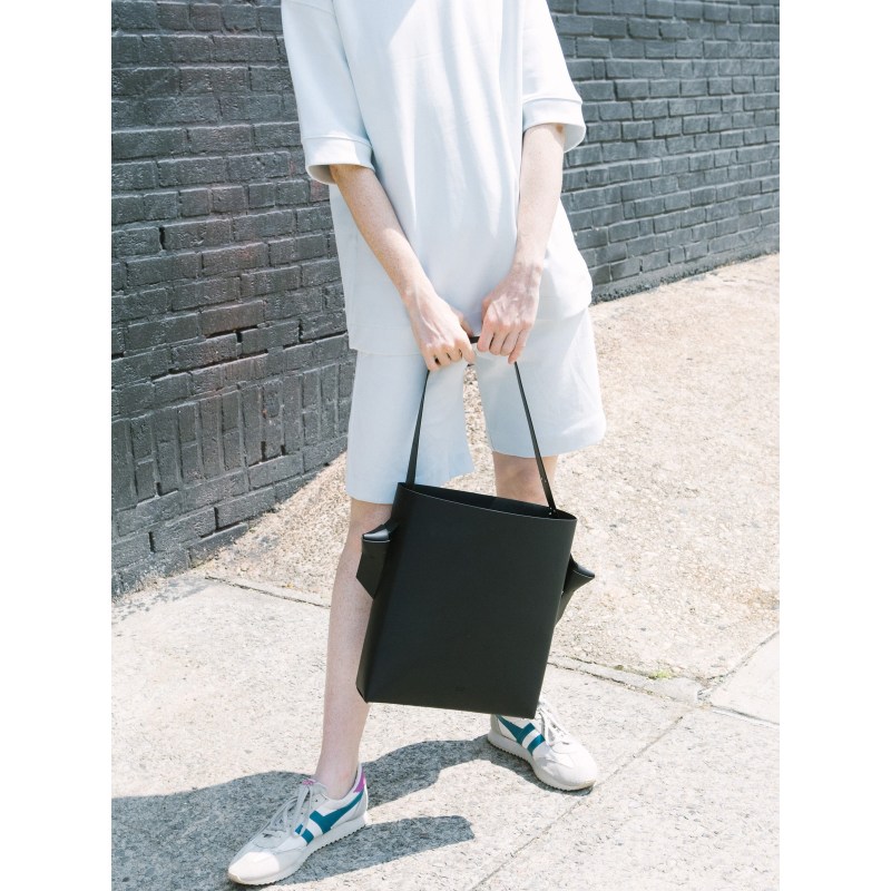 Thumbnail of Women’s Minimal Leather Bucket Tote Bag- Black image