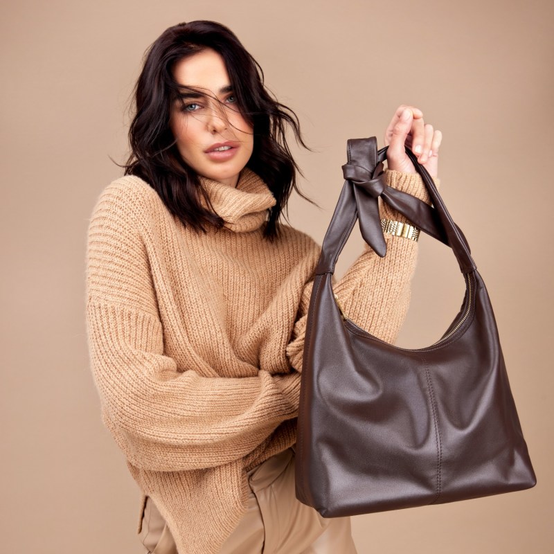 Thumbnail of Brown Knot - Me Bag image