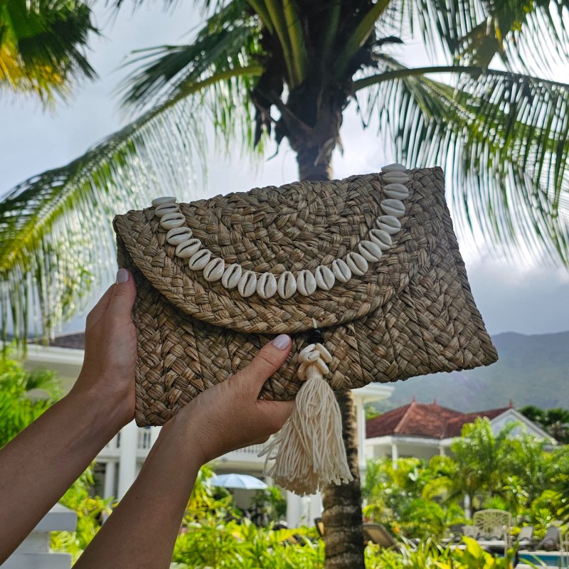 Thumbnail of Xena Straw And Shell Clutch image