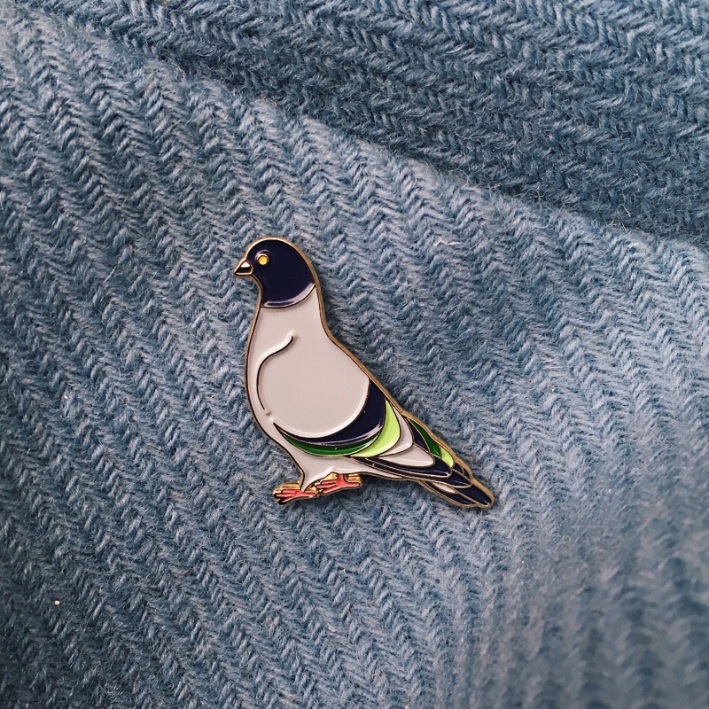 Thumbnail of Enamel Pin Pigeon image