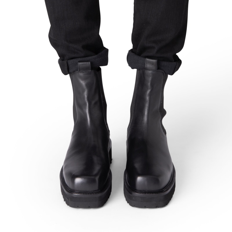 Thumbnail of Cactus Black Leather Chelsea Boot image