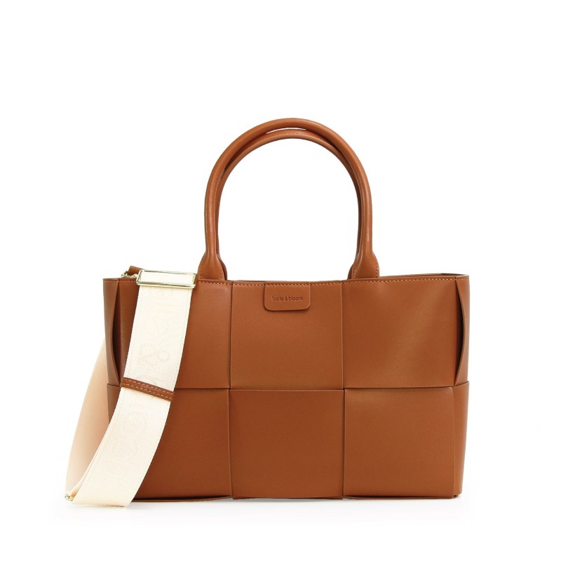 Woven bag with shop leather straps