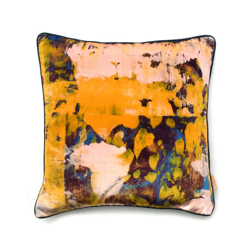 Thumbnail of Osmosi Giallo Velvet Cushion image