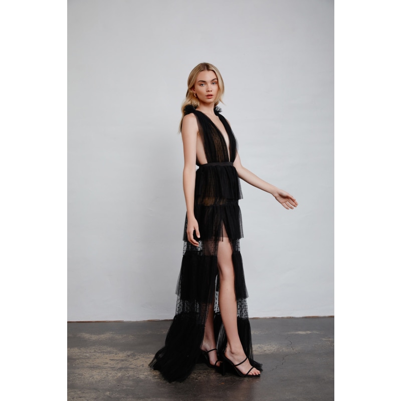 Zendaya | Black Asymmetric-Neck Fishtail Maxi Dress With Sash