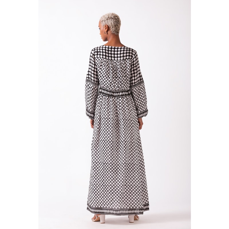 Thumbnail of Zephyr - Black & White Full Sleeve Button Down Maxi Dress image