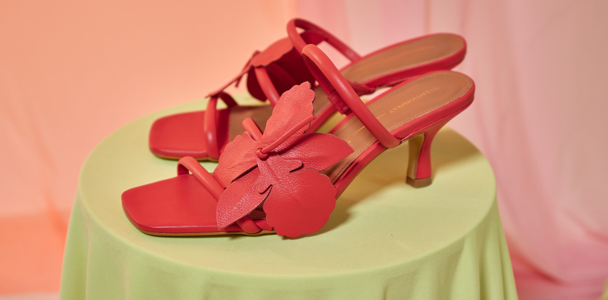 Sadie SandalBlack Intentionally Blank Wolf & Badger