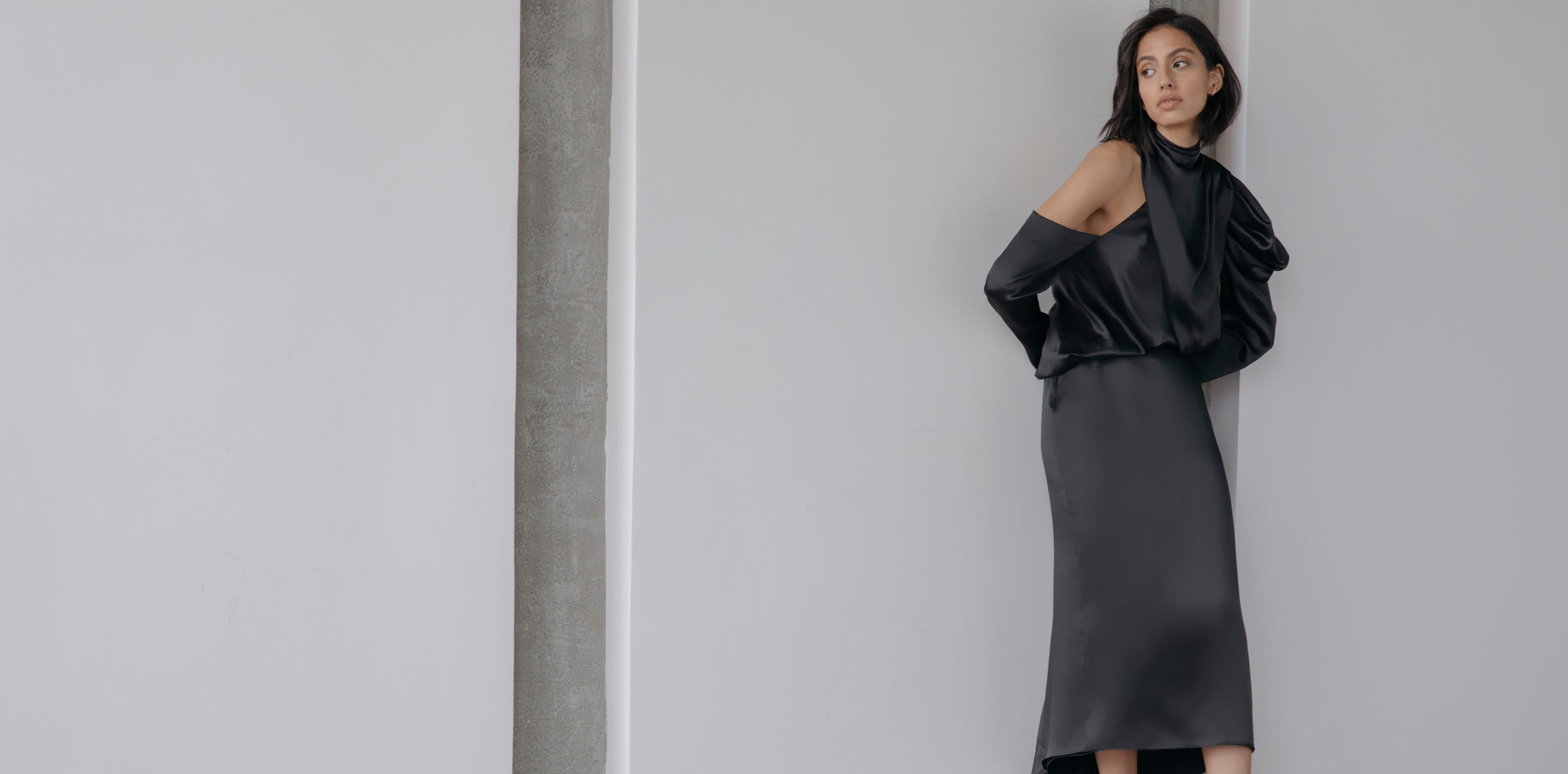 Flavia Mini Draped Dress Velvet Cassis | Vasiliki Atelier | Wolf & Badger