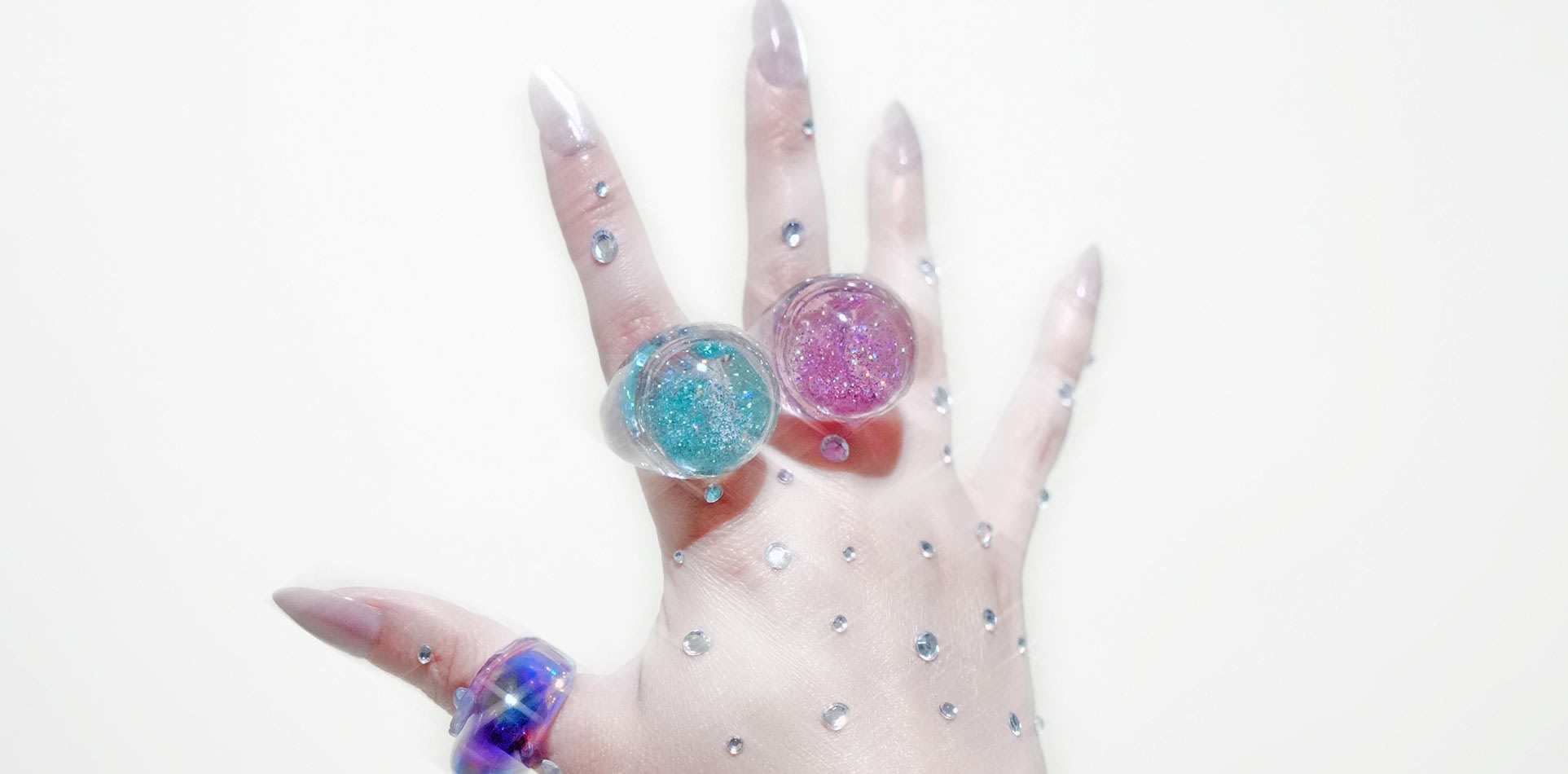 Snow Globe Ring Chunky Glitter | La Raison | Wolf & Badger