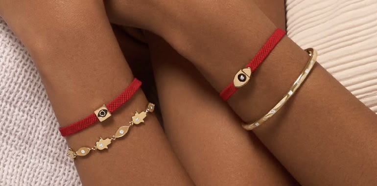 Lucky In Love - Malachite Red String Bracelet | Karma and Luck