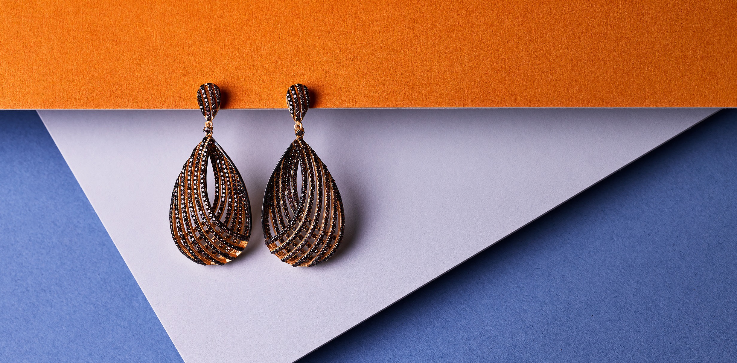 Victoria Teardrop Earrings Silver Tanzanite LATELITA Wolf Badger