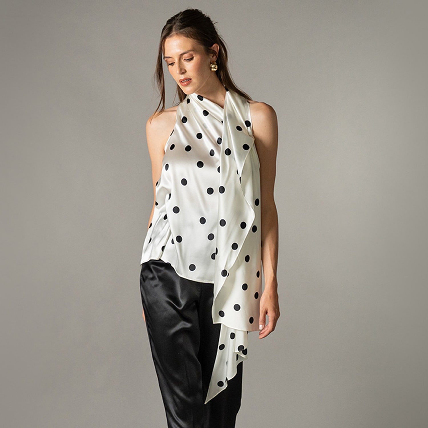 トップス BEEDEN DOTS SCARF NECK TOPS Celine Scarf Top - Polka Dot | The Summer Edit | Wolf & Badger