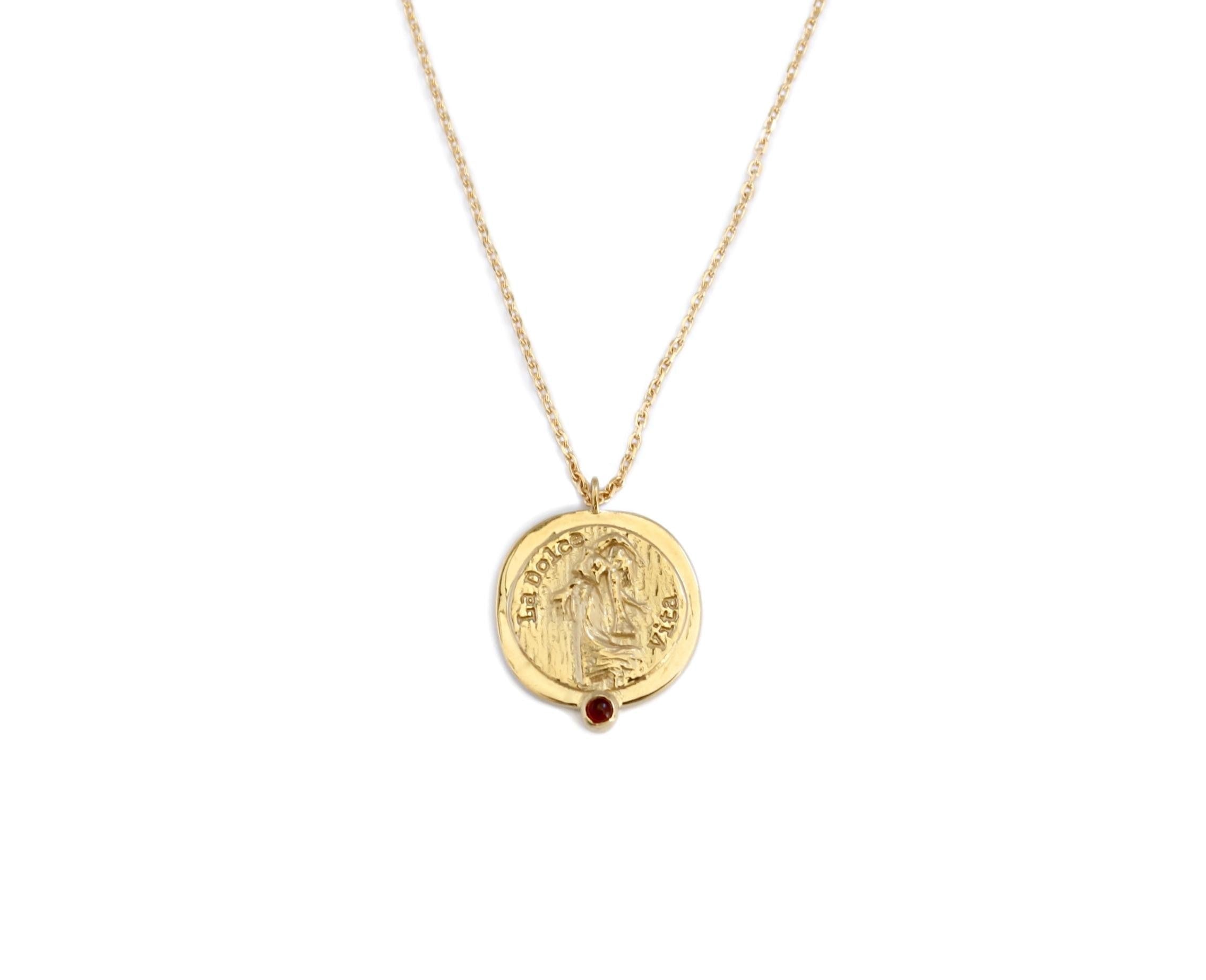 Collier Dolce Vita Avec Pendentif Ovale Vert - Bon État - Parfait Pour Un Look Bohème