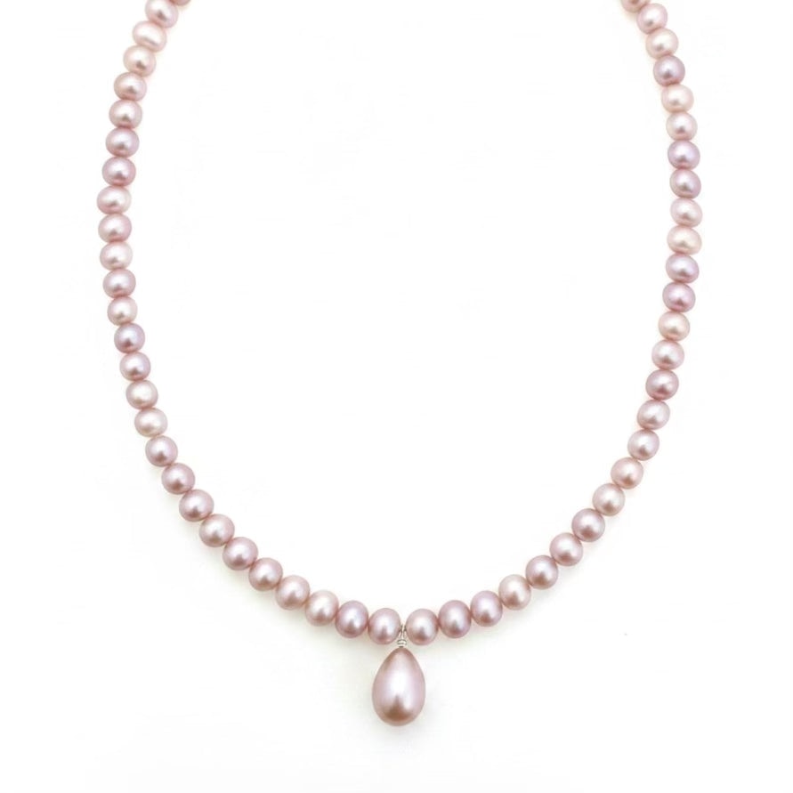 The Aura Pink Pearl Necklace | Leni James | Wolf & Badger