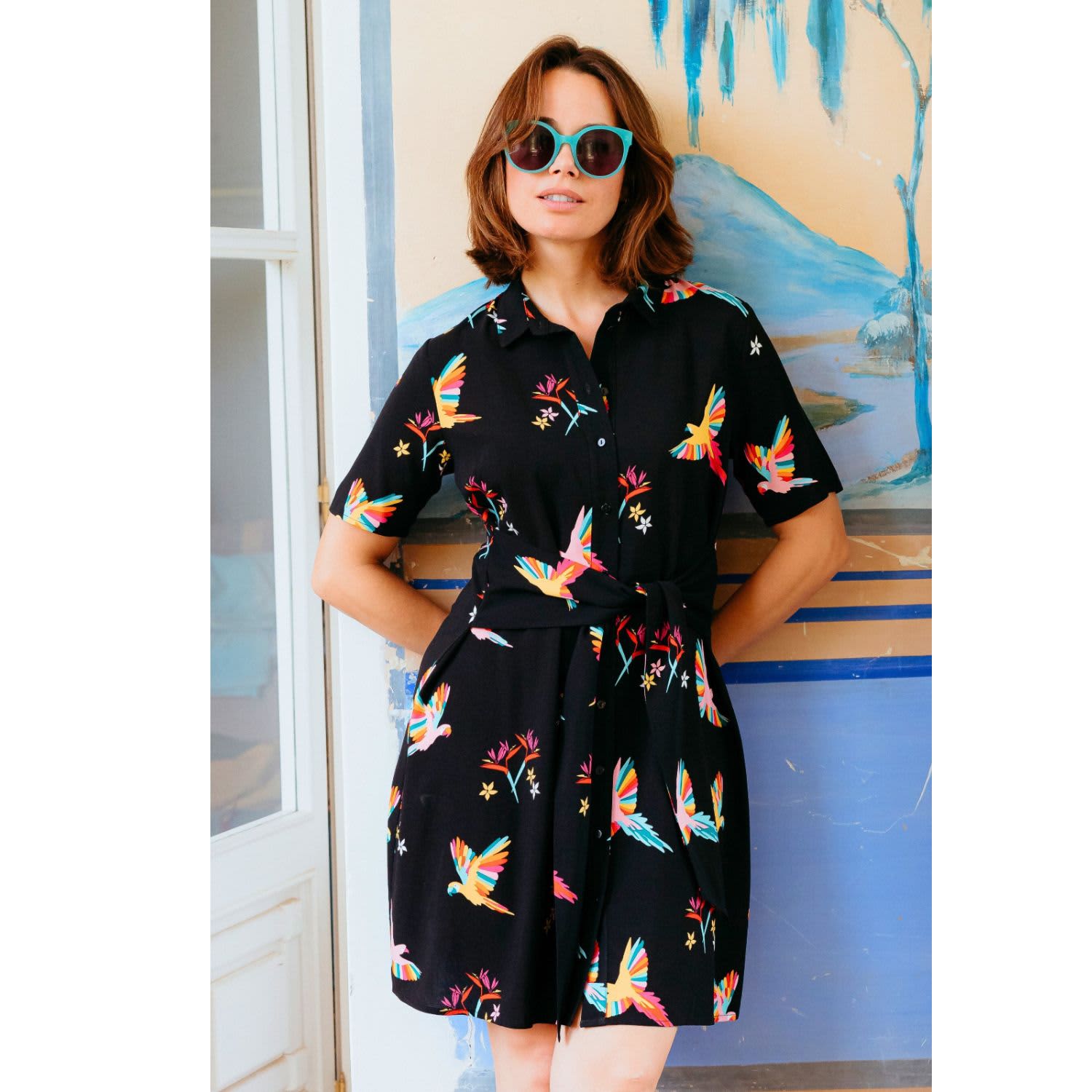 Dessie Shirt Dress Black, Tropical Parrots | Sugarhill Brighton