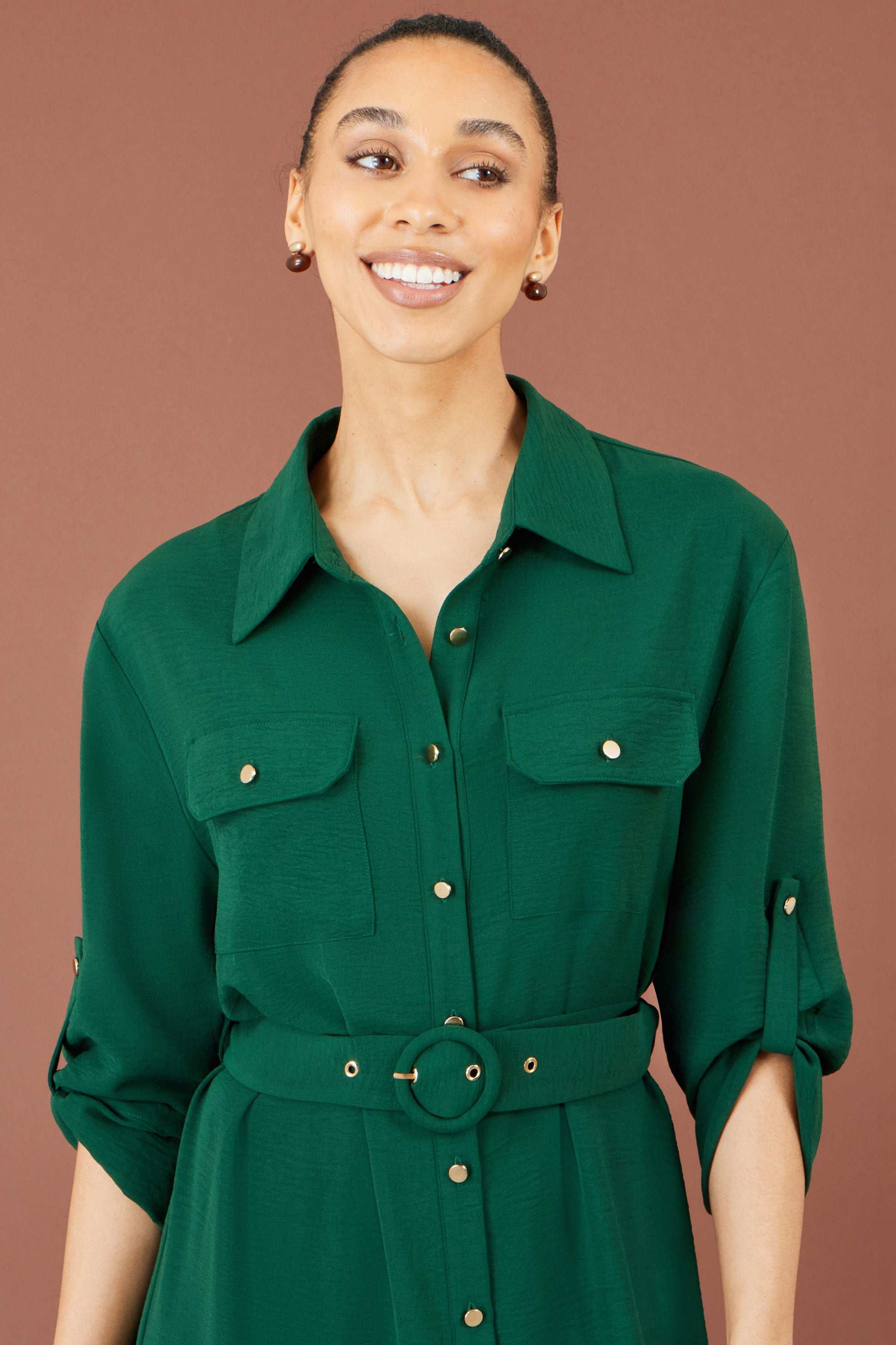 green dress up shirt Yumi Stretch Midi | Yumi emerald green dress shirt
