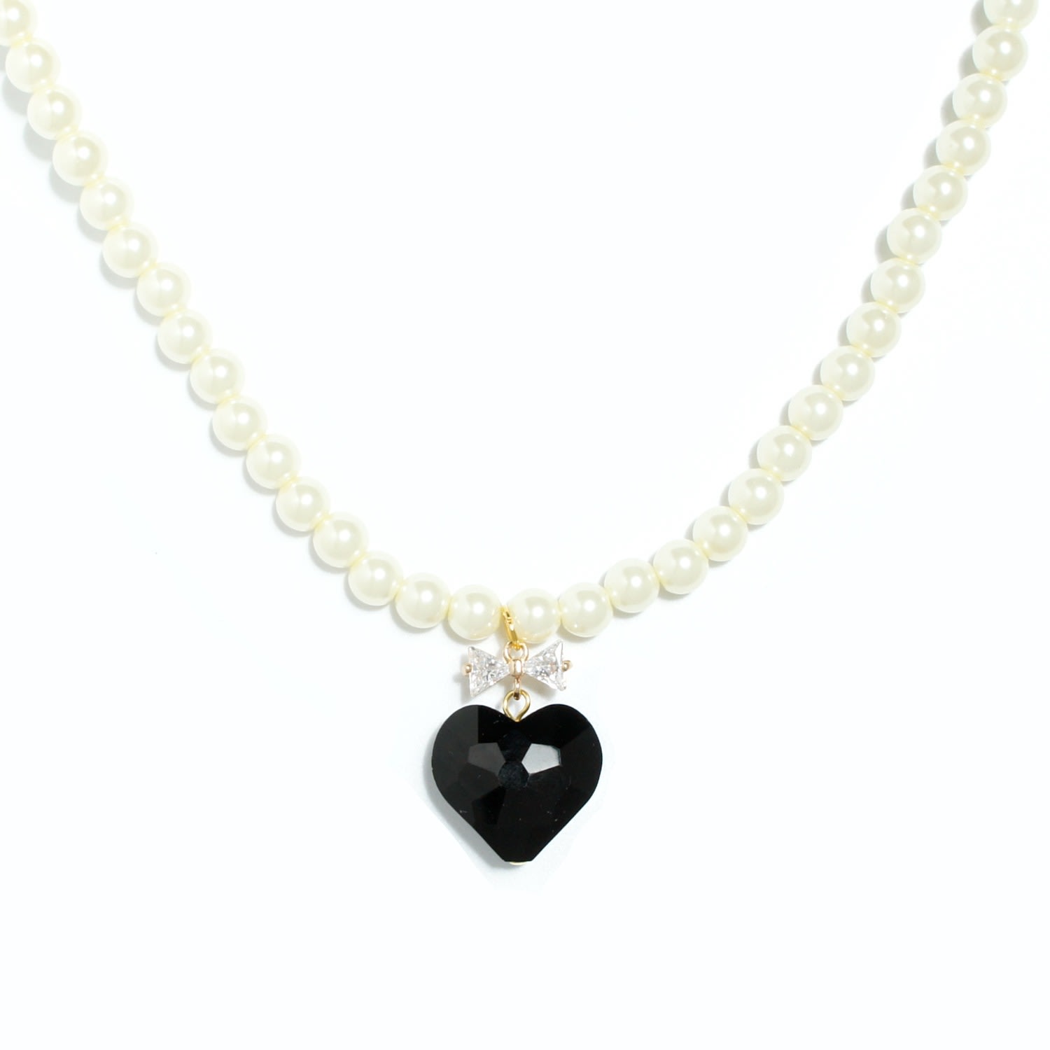 Women’s Whisper Of Heart Pearl Necklace With Crystal Bow And Faceted Heart Pendant - Black I’mmany London