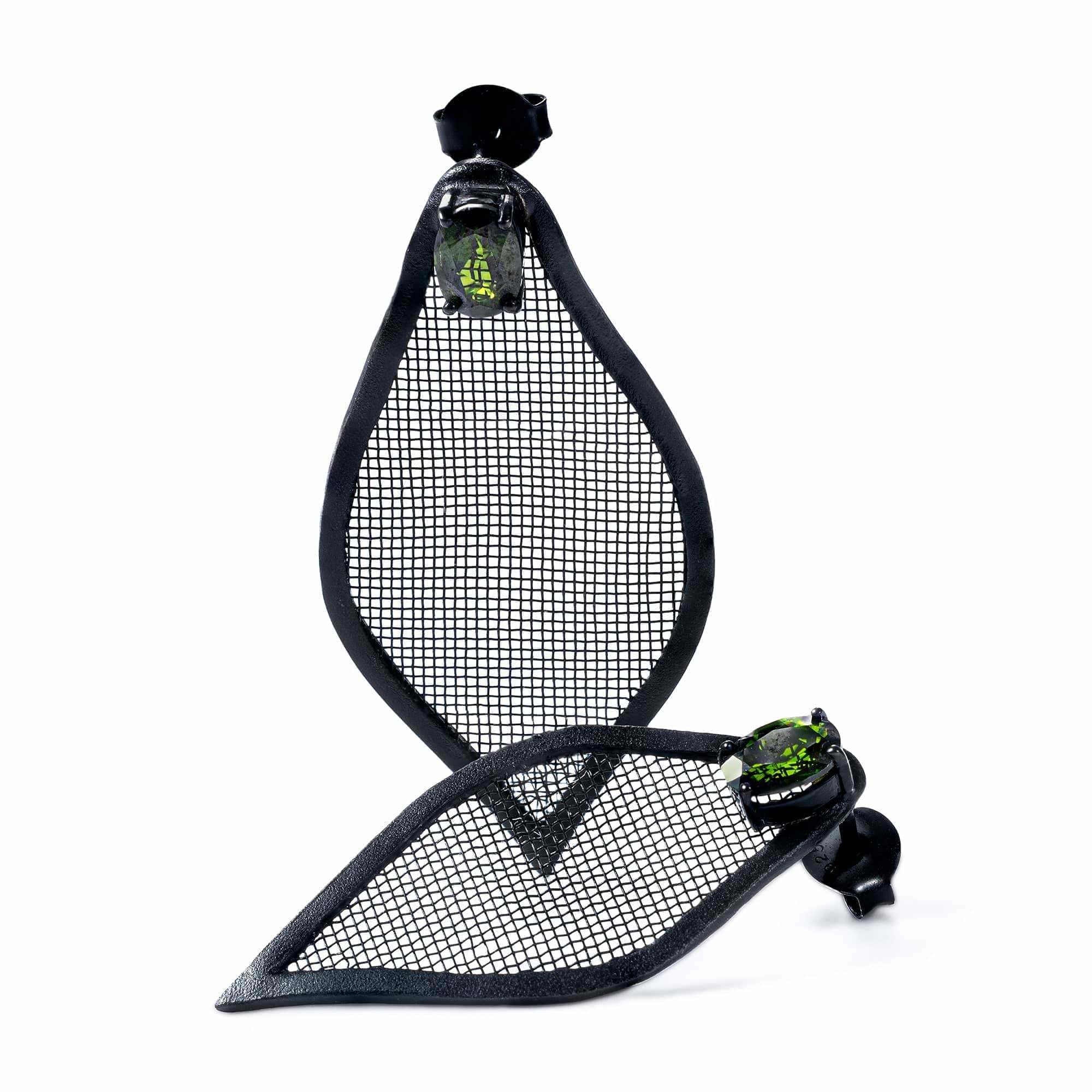 German Kabirski Women's Green / Black Liora Asymmetric Leaf-shaped Silver & Titanium Mesh Earrings With Chrome Diops